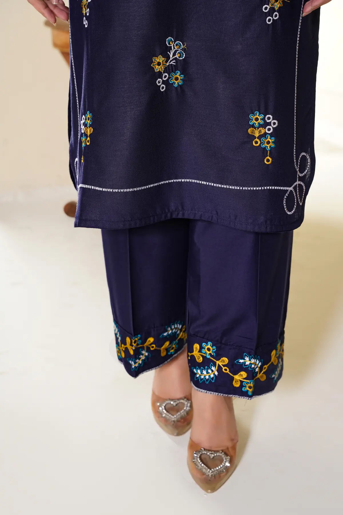 Best Seller - Reef - 2Pc Stitched Embroidered Dress - Image 10